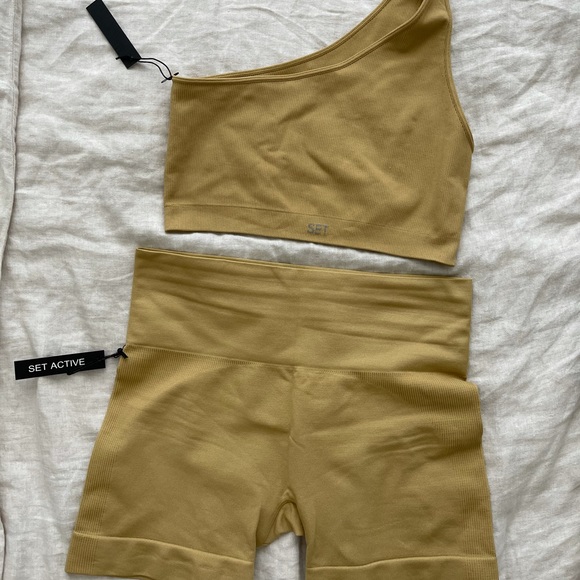 SET Active Pants - NWT Set Active Cider Set (from the vault)